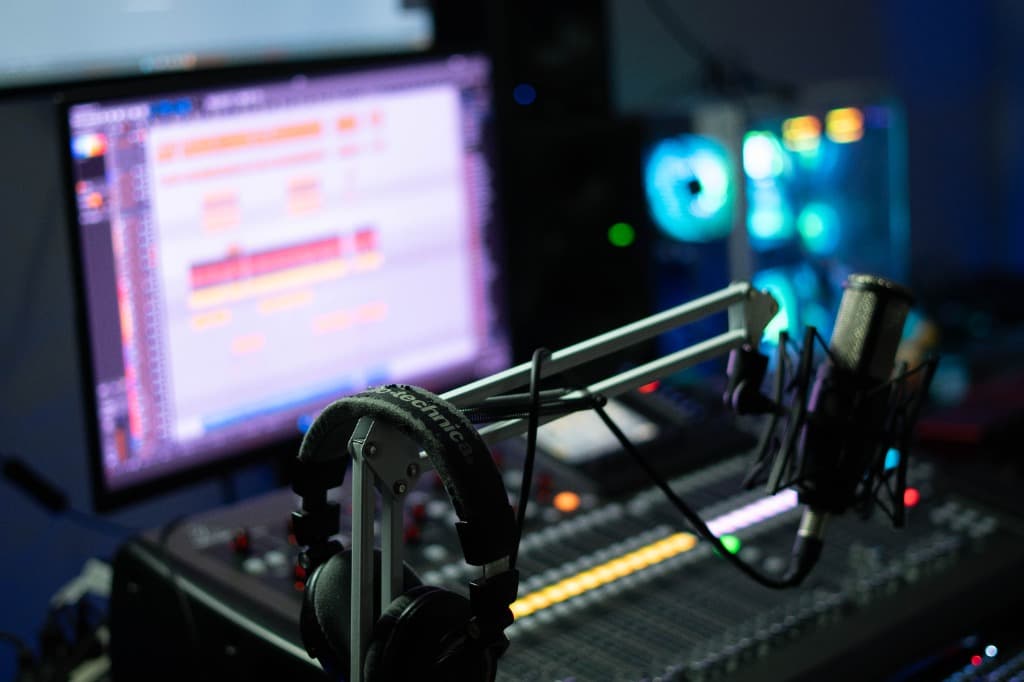 ingeniero de sonido grabando música ingeniero de sonido grabando música